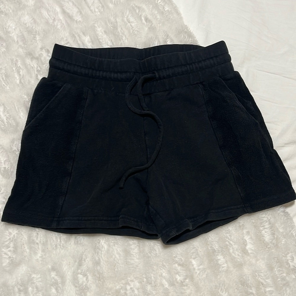 Alo Fabric Shorts